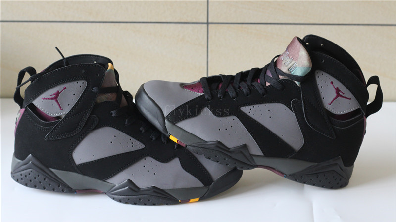 Air Jordan 7 Retro Bordeaux